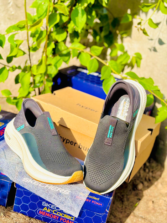 Skecher Hyper Burst